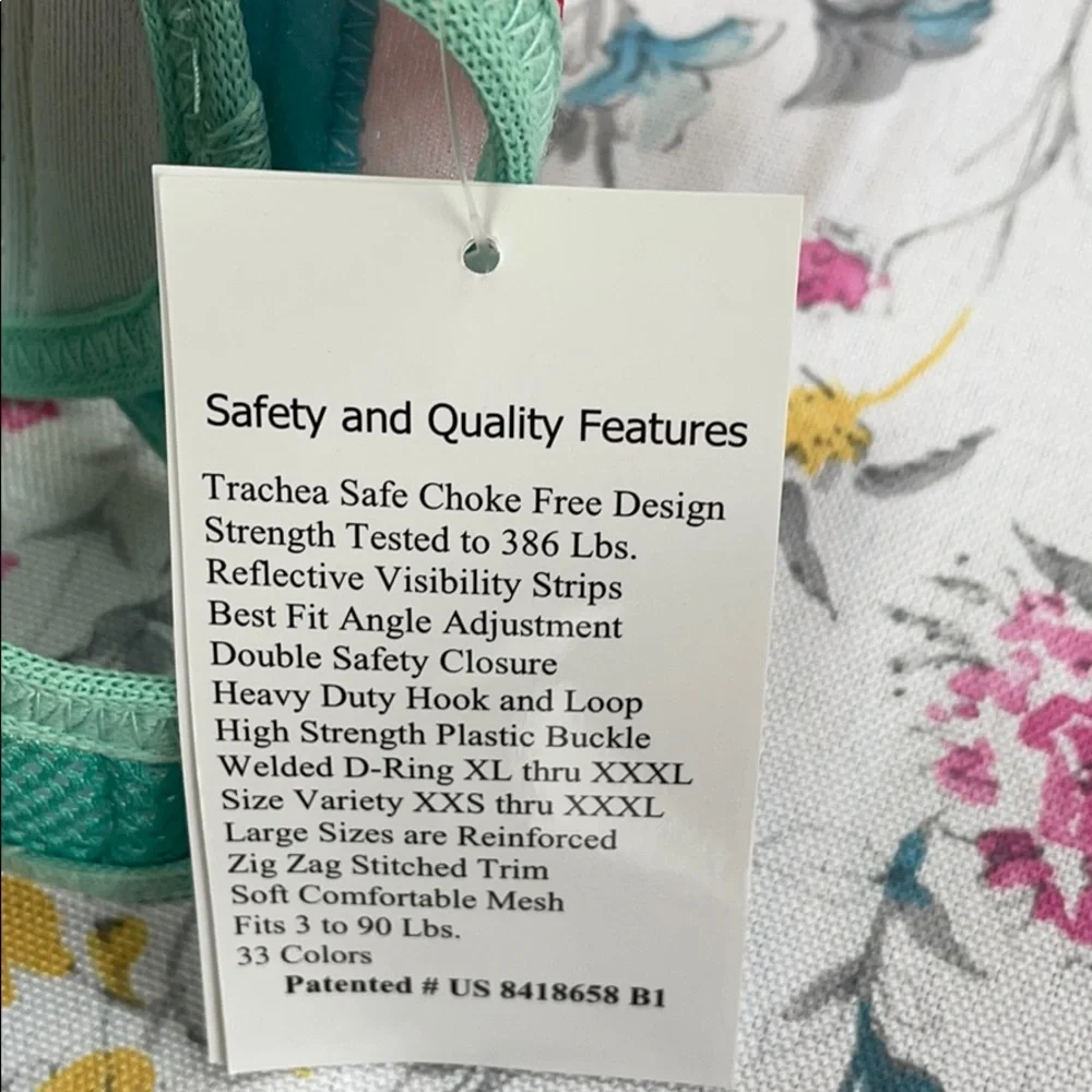 No-Choke Mesh Harness excellent gently used condition tags have been removed.
